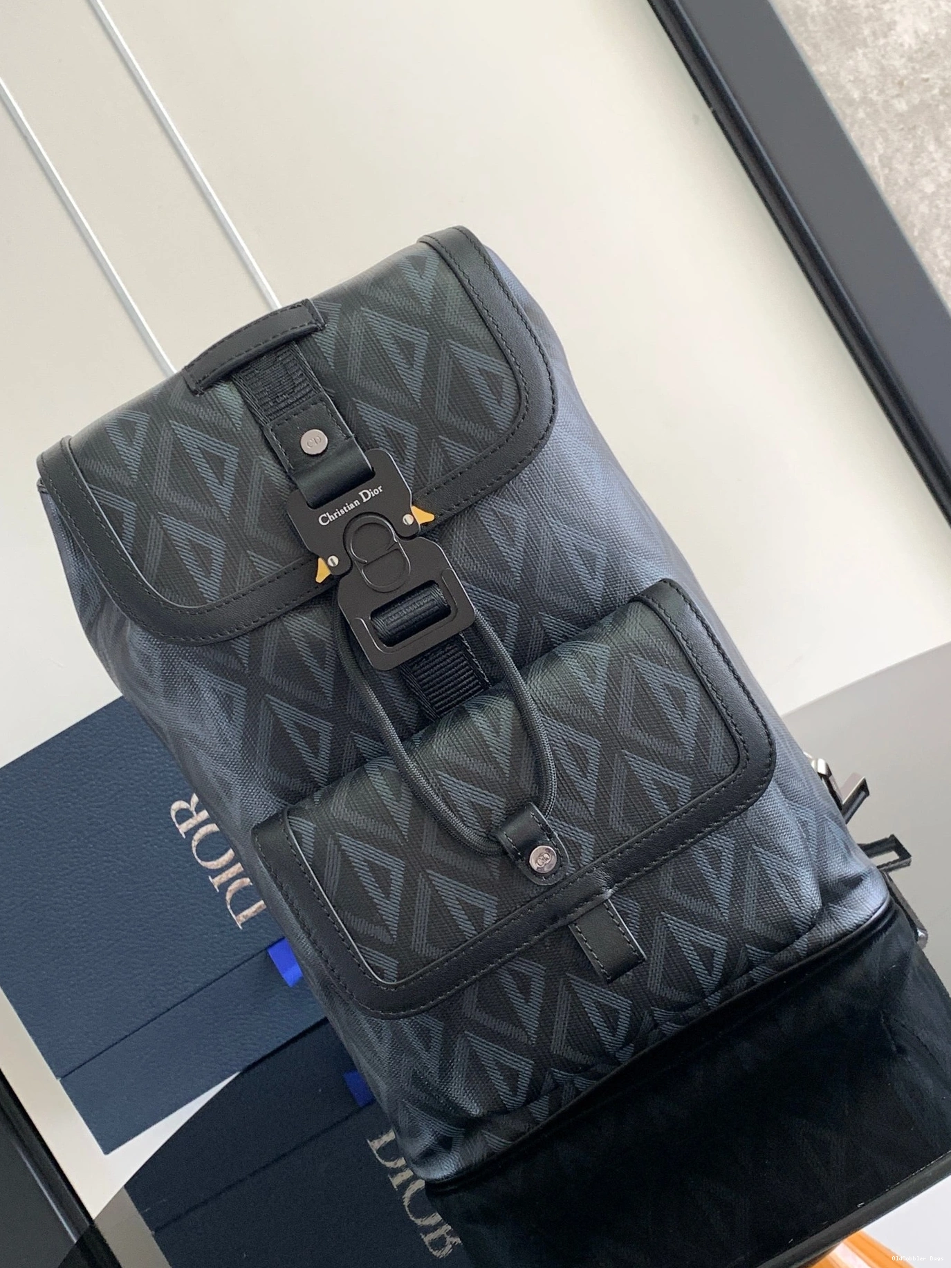 Diro Road Hit The Bag Sling 0719